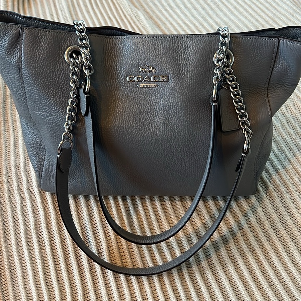 PRW-LOVED grey authentic coach bag